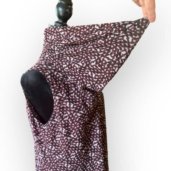 cabi Women's Venus Red Sleeveless Geometric Cowl Neck Blouse Size M Style # 3271 - Picture 8 of 12